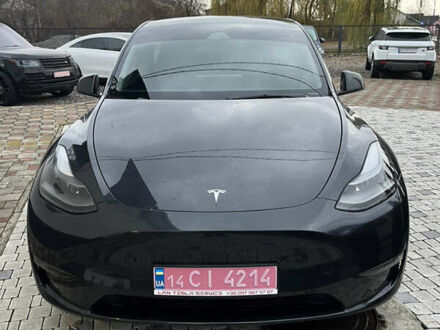 Серый Тесла Model Y, объемом двигателя 0 л и пробегом 33 тыс. км за 25000 $, фото 1 на Automoto.ua