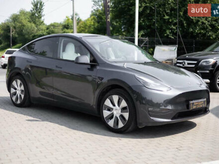 Тесла Model Y 2024 в Долине на Automoto.ua Серый Тесла Model Y, объемом двигателя 0 л и пробегом 22 тыс. км за 26000 $, фото 1 на Automoto.ua