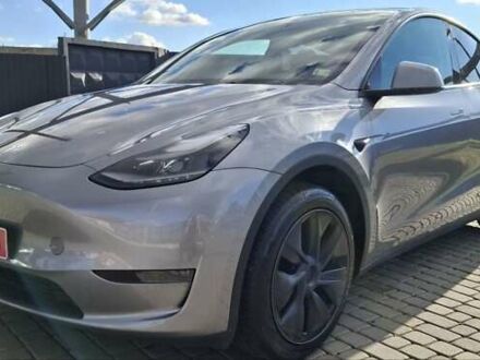 Сірий Тесла Model Y, об'ємом двигуна 0 л та пробігом 11 тис. км за 31000 $, фото 1 на Automoto.ua