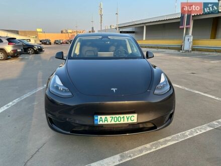Сірий Тесла Model Y, об'ємом двигуна 0 л та пробігом 36 тис. км за 31899 $, фото 1 на Automoto.ua