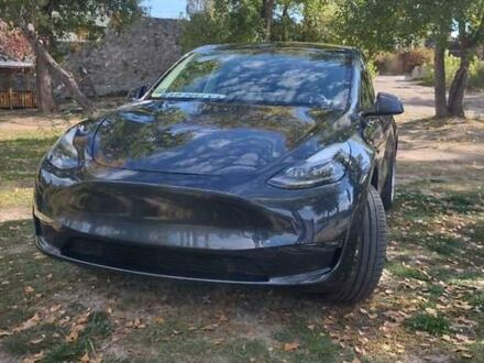 Тесла Model Y 2024 в Запорожье на Automoto.ua Серый Тесла Model Y, объемом двигателя 0 л и пробегом 7 тыс. км за 28000 $, фото 1 на Automoto.ua