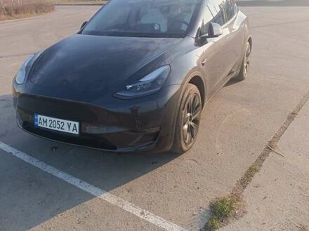 Серый Тесла Model Y, объемом двигателя 0 л и пробегом 7 тыс. км за 26500 $, фото 1 на Automoto.ua