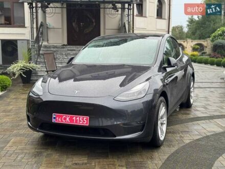 Серый Тесла Model Y, объемом двигателя 0 л и пробегом 21 тыс. км за 29300 $, фото 1 на Automoto.ua