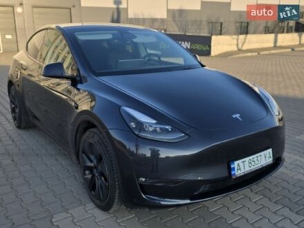 Серый Тесла Model Y, объемом двигателя 0 л и пробегом 10 тыс. км за 32700 $, фото 1 на Automoto.ua
