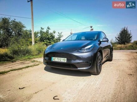 Сірий Тесла Model Y, об'ємом двигуна 0 л та пробігом 18 тис. км за 27700 $, фото 1 на Automoto.ua