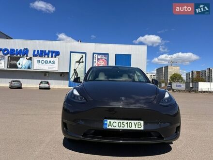 Серый Тесла Model Y, объемом двигателя 0 л и пробегом 17 тыс. км за 27300 $, фото 1 на Automoto.ua