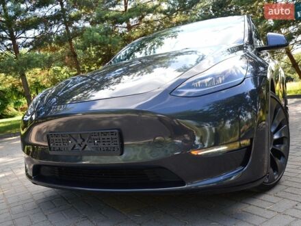 Серый Тесла Model Y, объемом двигателя 0 л и пробегом 18 тыс. км за 27200 $, фото 1 на Automoto.ua