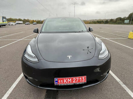 Тесла Model Y 2024 в Ровно на Automoto.ua Серый Тесла Model Y, объемом двигателя 0 л и пробегом 11 тыс. км за 33600 $, фото 1 на Automoto.ua