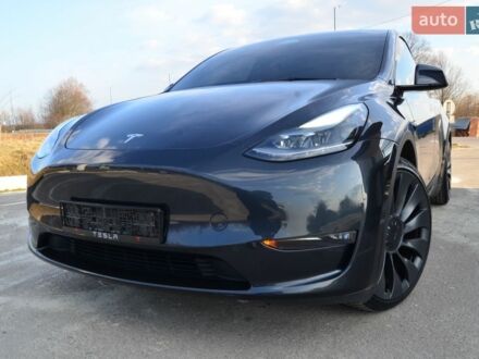 Серый Тесла Model Y, объемом двигателя 0 л и пробегом 72 тыс. км за 31450 $, фото 1 на Automoto.ua