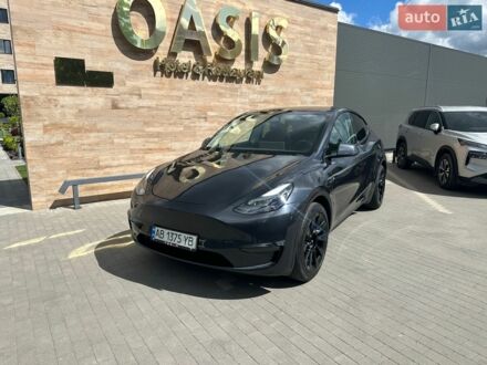 Серый Тесла Model Y, объемом двигателя 0 л и пробегом 34 тыс. км за 26000 $, фото 1 на Automoto.ua