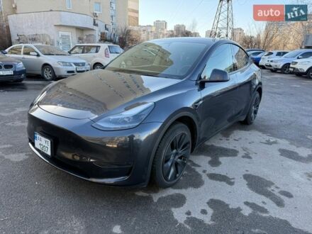 Серый Тесла Model Y, объемом двигателя 0 л и пробегом 56 тыс. км за 25800 $, фото 1 на Automoto.ua