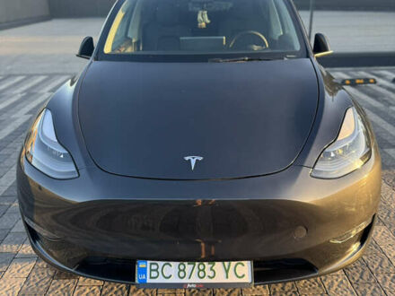 Тесла Model Y 2024 в Львове на Automoto.ua Серый Тесла Model Y, объемом двигателя 0 л и пробегом 11 тыс. км за 33000 $, фото 1 на Automoto.ua