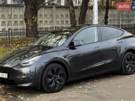 Серый Тесла Model Y, объемом двигателя 0 л и пробегом 5 тыс. км за 35700 $, фото 1 на Automoto.ua