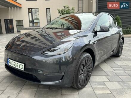 Тесла Model Y 2025 у Києві на Automoto.ua Сірий Тесла Model Y, об'ємом двигуна 0 л та пробігом 2 тис. км за 33500 $, фото 1 на Automoto.ua