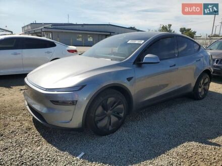 Серый Тесла Model Y, объемом двигателя 0 л и пробегом 4 тыс. км за 44000 $, фото 1 на Automoto.ua