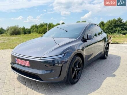 Серый Тесла Model Y, объемом двигателя 0 л и пробегом 13 тыс. км за 37777 $, фото 1 на Automoto.ua