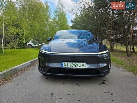 Серый Тесла Model Y, объемом двигателя 0 л и пробегом 10 тыс. км за 45700 $, фото 1 на Automoto.ua
