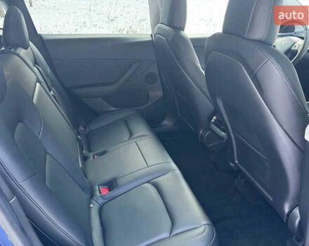 Синий Тесла Model Y, объемом двигателя 0 л и пробегом 55 тыс. км за 28000 $, фото 21 на Automoto.ua