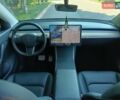 Синий Тесла Model Y, объемом двигателя 0 л и пробегом 65 тыс. км за 25000 $, фото 16 на Automoto.ua