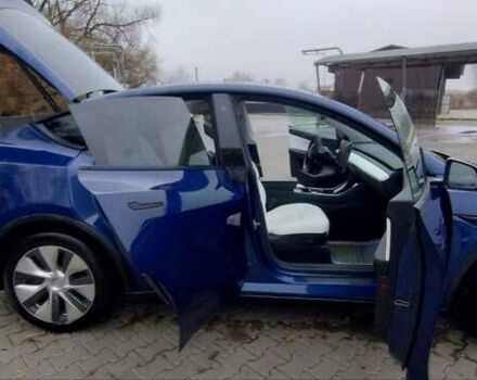Синий Тесла Model Y, объемом двигателя 0 л и пробегом 261 тыс. км за 19600 $, фото 37 на Automoto.ua