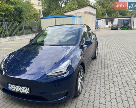 Синий Тесла Model Y, объемом двигателя 0 л и пробегом 35 тыс. км за 24000 $, фото 2 на Automoto.ua