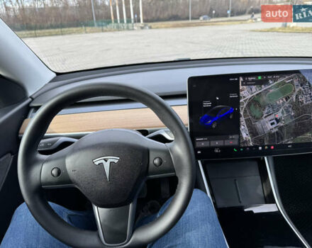 Синий Тесла Model Y, объемом двигателя 0 л и пробегом 83 тыс. км за 23800 $, фото 35 на Automoto.ua