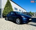 Синий Тесла Model Y, объемом двигателя 0 л и пробегом 76 тыс. км за 23200 $, фото 1 на Automoto.ua
