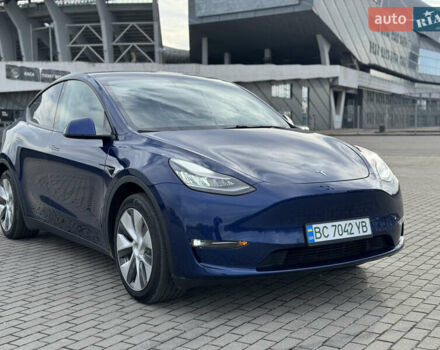 Синий Тесла Model Y, объемом двигателя 0 л и пробегом 83 тыс. км за 23800 $, фото 14 на Automoto.ua