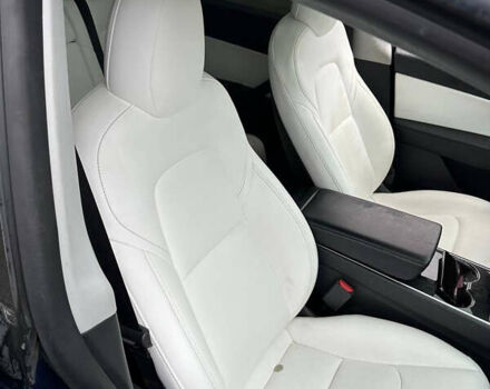 Синій Тесла Model Y, об'ємом двигуна 0 л та пробігом 211 тис. км за 19900 $, фото 7 на Automoto.ua