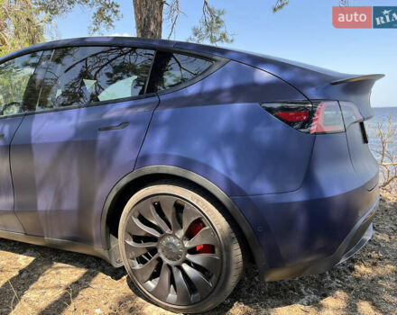 Синий Тесла Model Y, объемом двигателя 0 л и пробегом 75 тыс. км за 25000 $, фото 5 на Automoto.ua