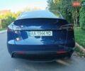 Синий Тесла Model Y, объемом двигателя 0 л и пробегом 65 тыс. км за 23200 $, фото 5 на Automoto.ua