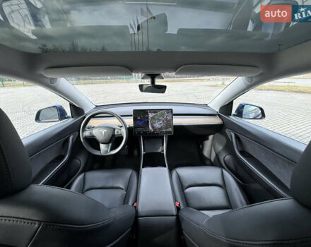Синий Тесла Model Y, объемом двигателя 0 л и пробегом 83 тыс. км за 23800 $, фото 31 на Automoto.ua