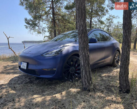 Синий Тесла Model Y, объемом двигателя 0 л и пробегом 75 тыс. км за 25000 $, фото 12 на Automoto.ua