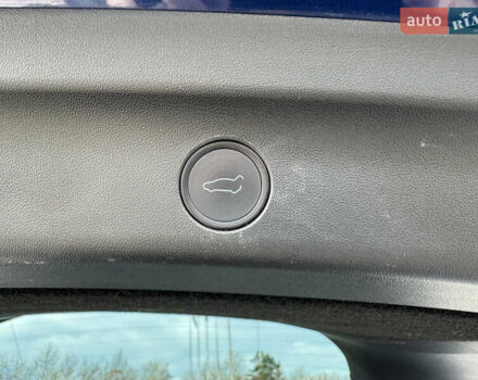 Синий Тесла Model Y, объемом двигателя 0 л и пробегом 83 тыс. км за 23800 $, фото 27 на Automoto.ua