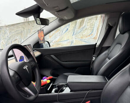 Синий Тесла Model Y, объемом двигателя 0 л и пробегом 100 тыс. км за 21400 $, фото 18 на Automoto.ua