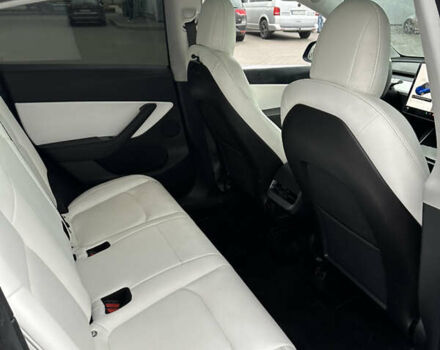 Синий Тесла Model Y, объемом двигателя 0 л и пробегом 211 тыс. км за 18200 $, фото 17 на Automoto.ua