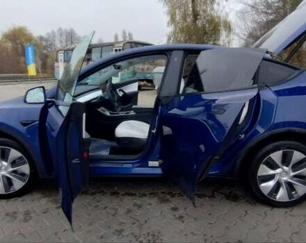 Синий Тесла Model Y, объемом двигателя 0 л и пробегом 261 тыс. км за 19600 $, фото 39 на Automoto.ua