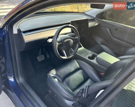 Синий Тесла Model Y, объемом двигателя 0 л и пробегом 94 тыс. км за 24000 $, фото 6 на Automoto.ua