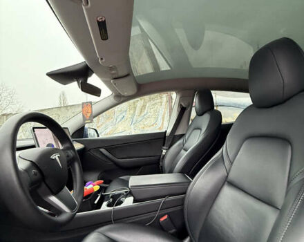 Синий Тесла Model Y, объемом двигателя 0 л и пробегом 100 тыс. км за 21400 $, фото 21 на Automoto.ua