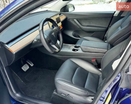 Синий Тесла Model Y, объемом двигателя 0 л и пробегом 55 тыс. км за 28000 $, фото 20 на Automoto.ua