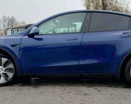 Синий Тесла Model Y, объемом двигателя 0 л и пробегом 261 тыс. км за 19600 $, фото 4 на Automoto.ua