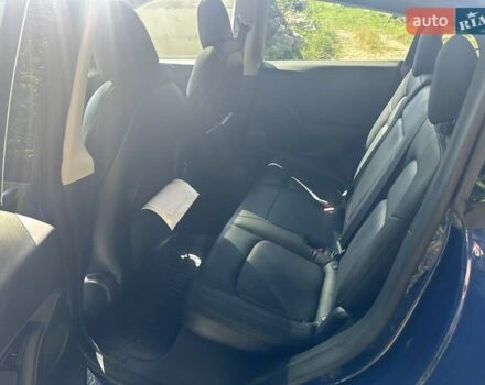 Синий Тесла Model Y, объемом двигателя 0 л и пробегом 120 тыс. км за 30000 $, фото 8 на Automoto.ua