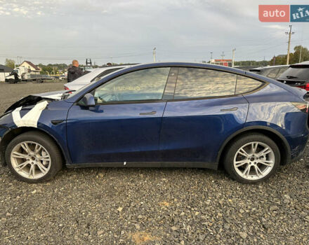 Синий Тесла Model Y, объемом двигателя 0 л и пробегом 186 тыс. км за 16000 $, фото 5 на Automoto.ua