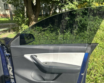Синій Тесла Model Y, об'ємом двигуна 0 л та пробігом 145 тис. км за 24000 $, фото 16 на Automoto.ua