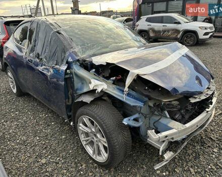 Синий Тесла Model Y, объемом двигателя 0 л и пробегом 186 тыс. км за 16000 $, фото 3 на Automoto.ua