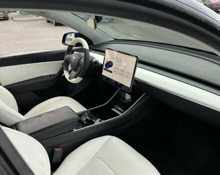 Синий Тесла Model Y, объемом двигателя 0 л и пробегом 211 тыс. км за 18200 $, фото 13 на Automoto.ua