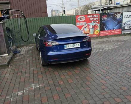 Синий Тесла Model Y, объемом двигателя 0 л и пробегом 104 тыс. км за 20500 $, фото 2 на Automoto.ua
