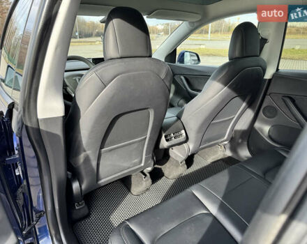Тесла Model Y 2020 в Киеве на Automoto.ua Синий Тесла Model Y, объемом двигателя 0 л и пробегом 98 тыс. км за 21799 $, фото 9 на Automoto.ua