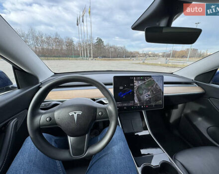 Синий Тесла Model Y, объемом двигателя 0 л и пробегом 83 тыс. км за 23800 $, фото 36 на Automoto.ua