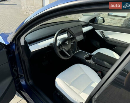 Синій Тесла Model Y, об'ємом двигуна 0 л та пробігом 61 тис. км за 22500 $, фото 11 на Automoto.ua